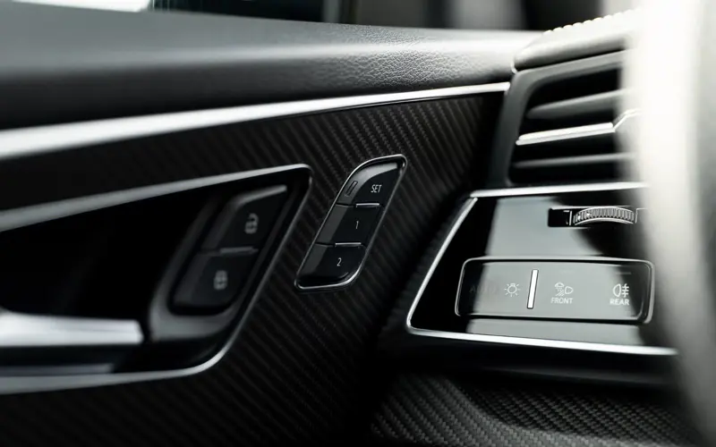 Audi RSQ8 TFSI quattro * URBAN * CARBON * DYNAM.PLUS * CERAM - 173410