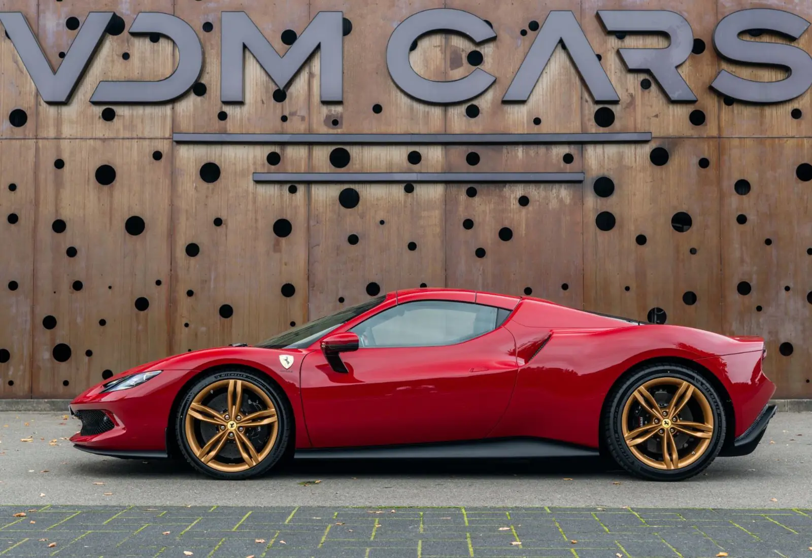 Ferrari 296 GTS * 1.HAND * ACC * CARPLAY * AFS * CONNECT * DAYTONA *  - 152316