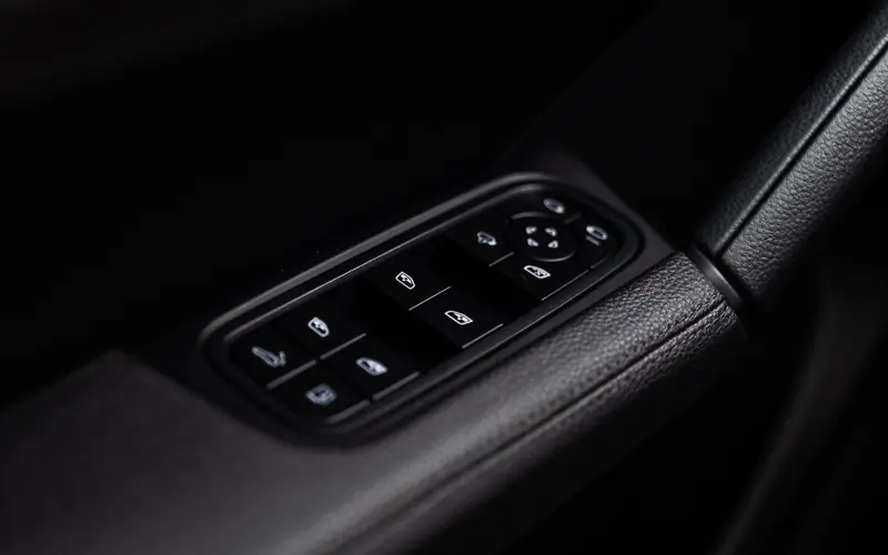 Porsche Cayenne E-Hybrid * PASM * SOFTCLOSE * PANO * CHRONO * 360 - 171939