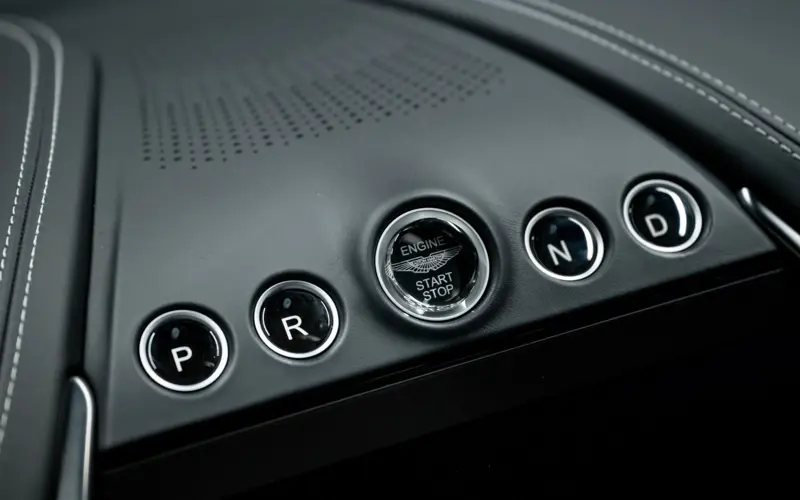 Aston Martin DBX 707 * Carbon * Sitzbelüftung * ACC * 360 * DesignPack - 165714