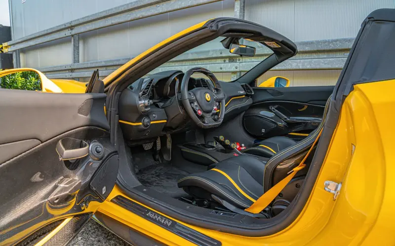 Ferrari 488 Pista Spider * ONLY 365 KM * CARBON (14x) * LIFT *  - 108427