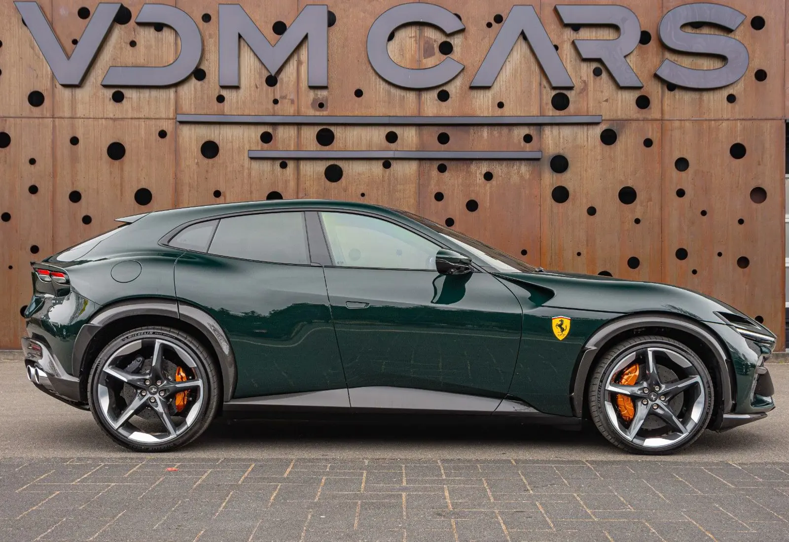 Ferrari Purosangue V12 * CARBON (9x) * MASSAGE * PANO * STOCK *  - 83646