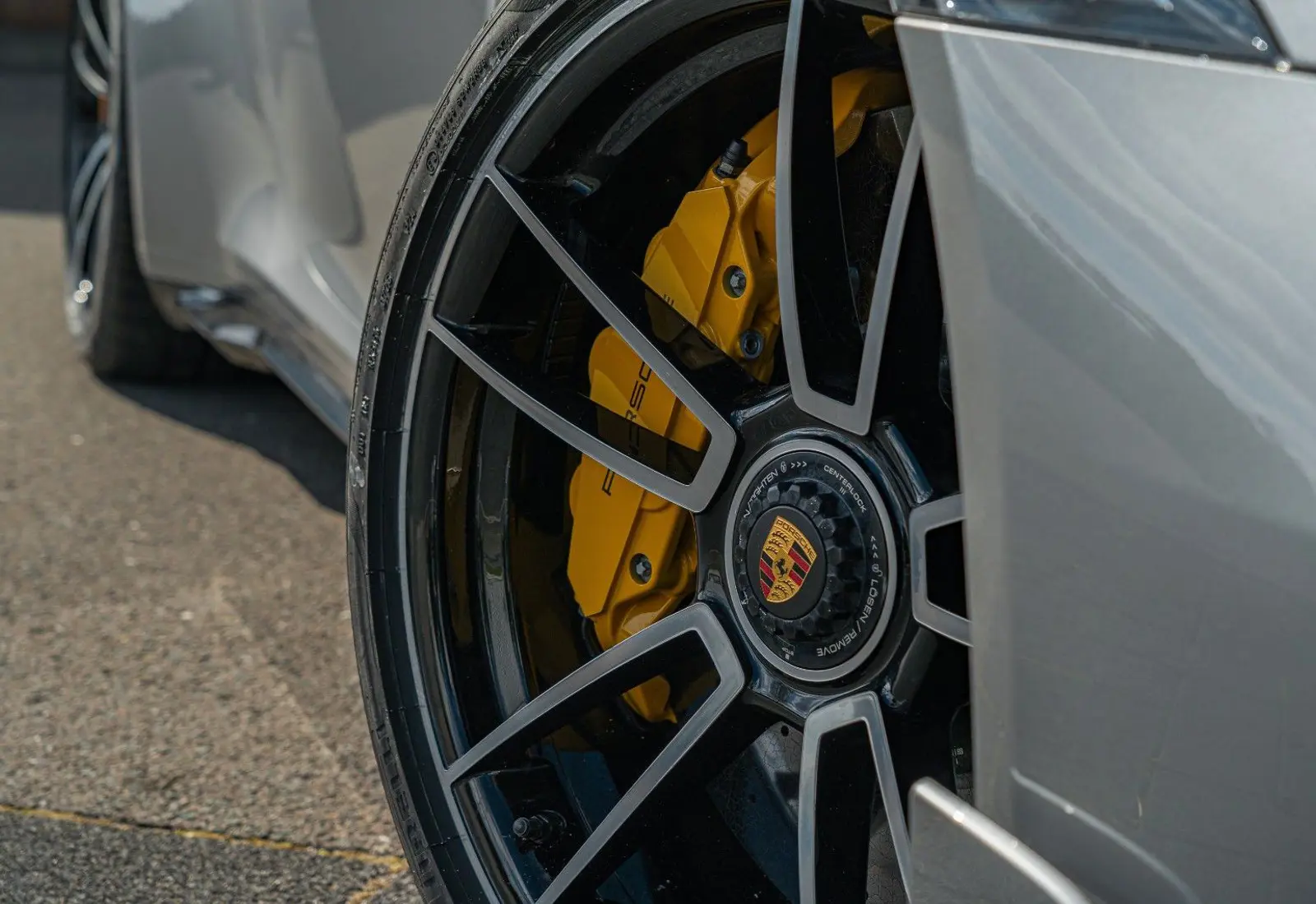 Porsche 911 Turbo S Cabriolet * AERO KIT * APPROVED 27 * PPF - 137206