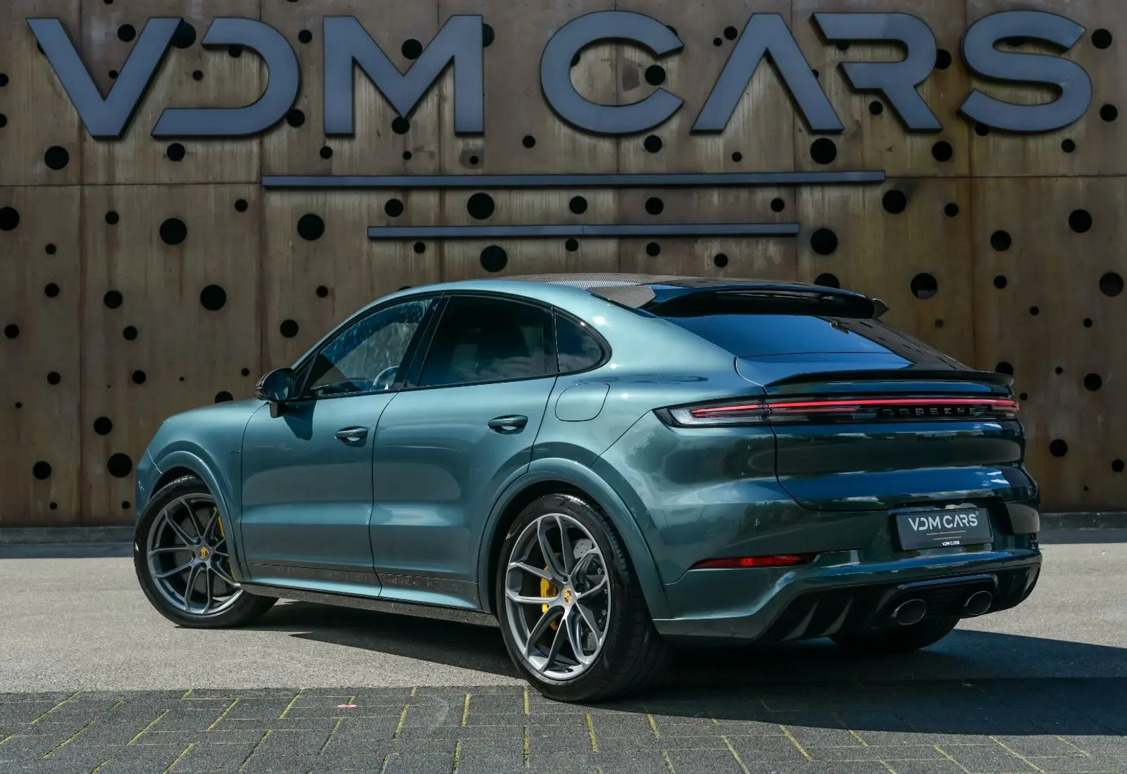Porsche Cayenne Coupe Turbo E-Hybrid * PTS * CARBON * 18-WEG *  - 115714