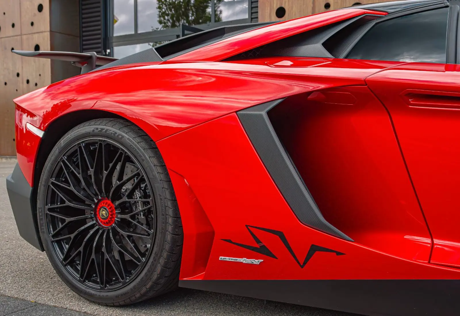Lamborghini Aventador SV Roadster * ONLY 1.650 KM * 1 OF 500 *  - 103426