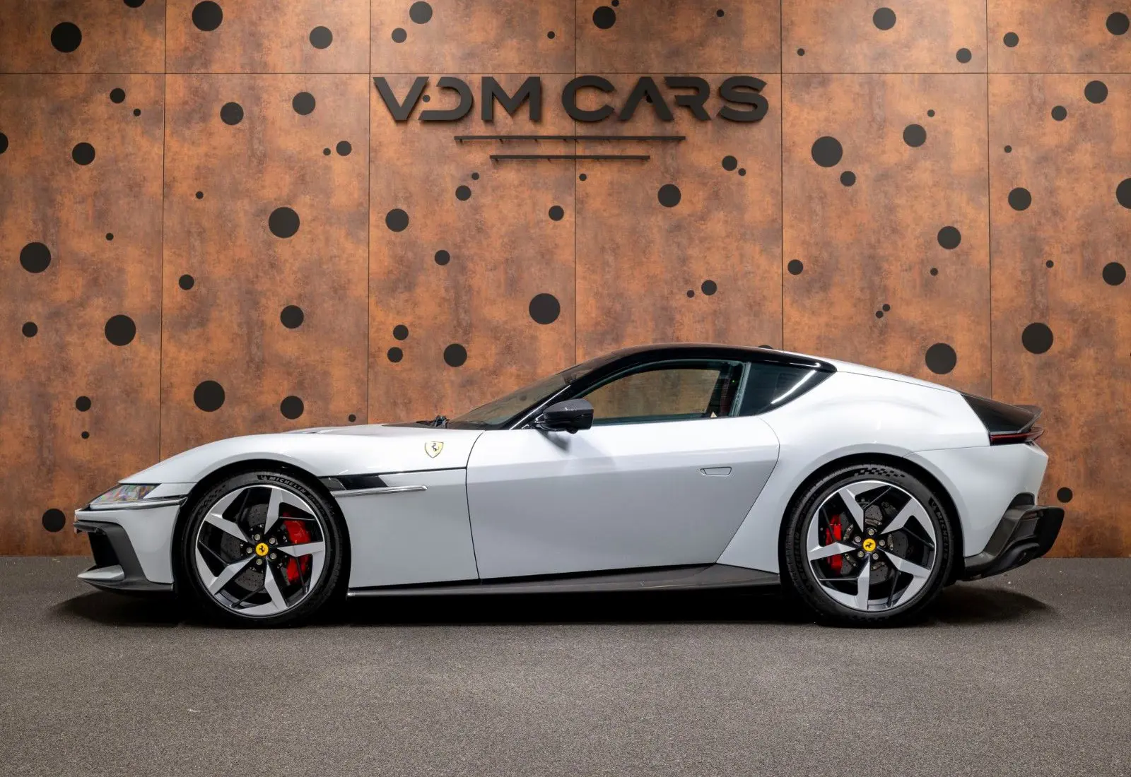 Ferrari 12Cilindri * Carbon * Lift * Carplay * 360 * Racing seats *  - 172052