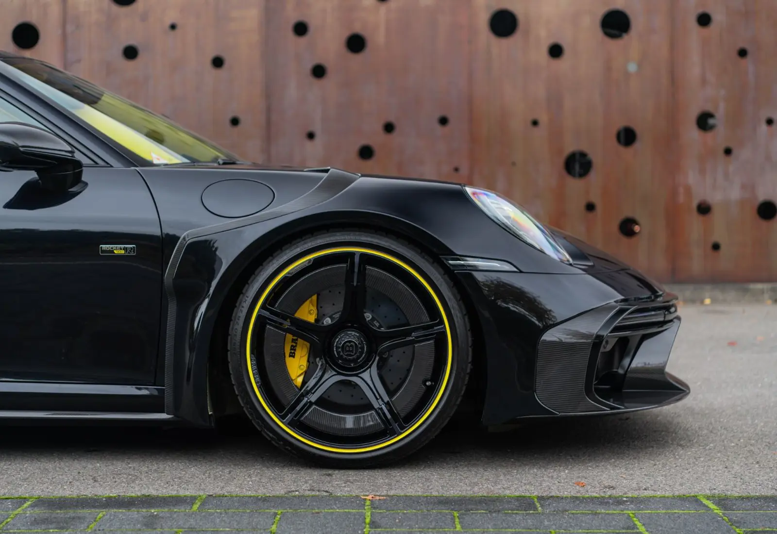Porsche 992 BRABUS ROCKET R * 1 OF 25 * 900HP * CARBON * LIFT *  - 120061