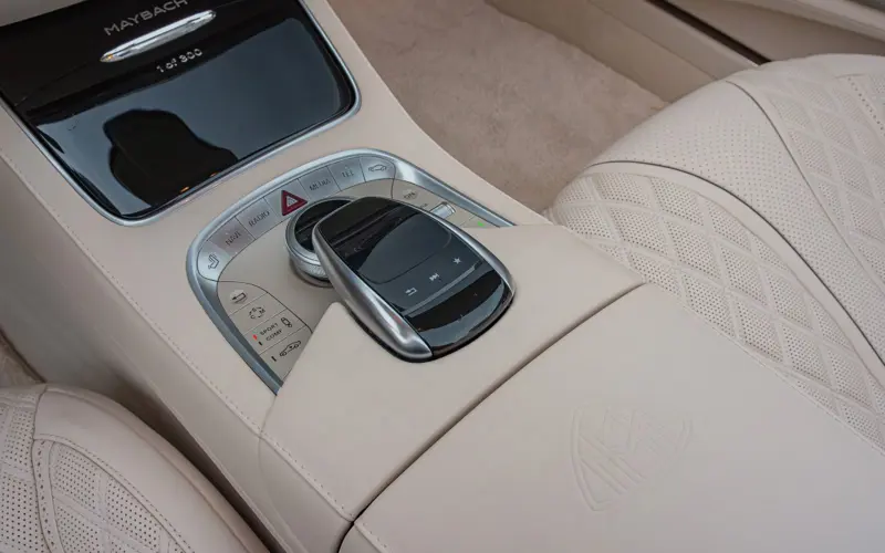 Maybach S 650 Cabriolet * 1 OF 300 Limited * Zirkon Red *  - 153694