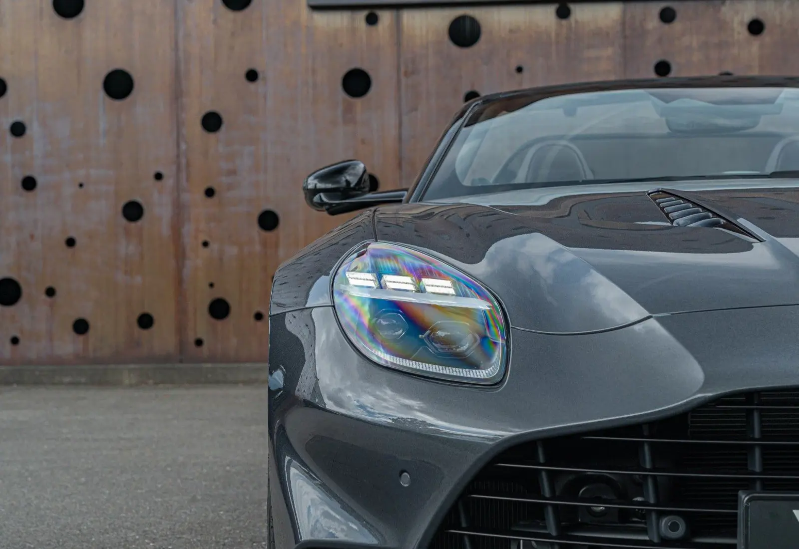 Aston Martin Vanquish Volante * Bowers &amp; Wilkins * Black-Pack *  - 145377