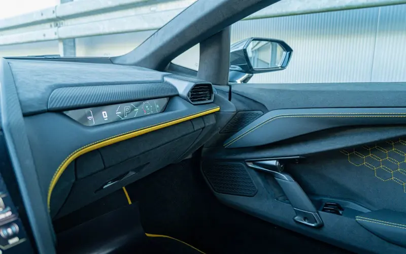 Lamborghini Revuelto * COC ONLY * FUL CARBON * AD PERSONAM * V. GEA - 140181