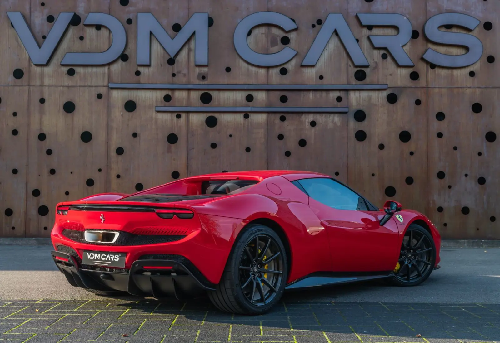 Ferrari 296 GTB * 1.HAND * CARBON * CARBON FELGEN * LIFT *  - 121301