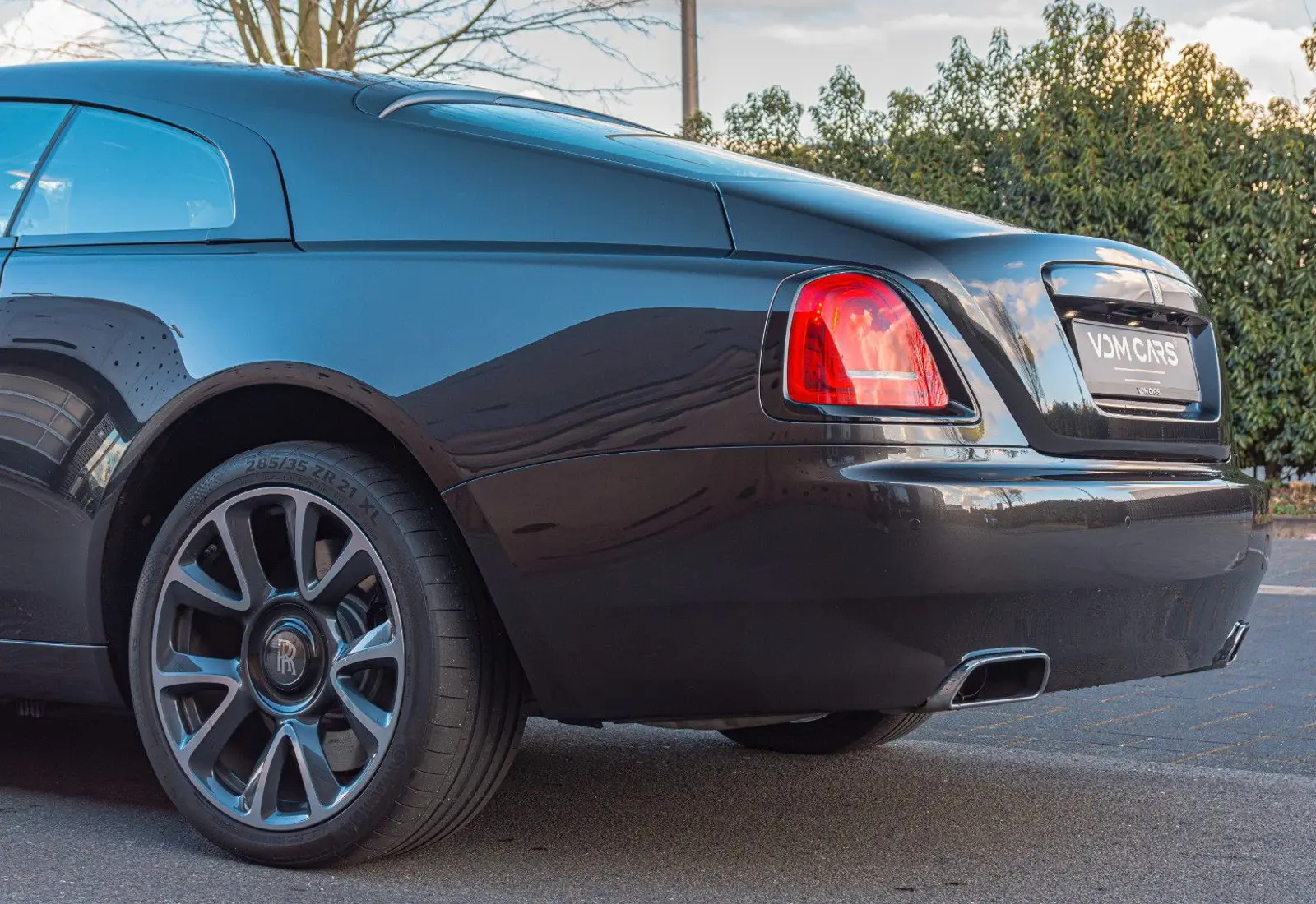Rolls-Royce Wraith 6.6 V12 * MASSAGE * BESPOKE * DRIVE ASSIST+ *  - 113322