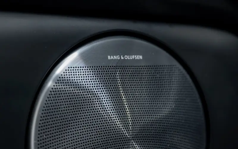 Audi S8 5.2 quattro * MASSAGE * LUFTFEDERUNG * CARBON *  - 132984