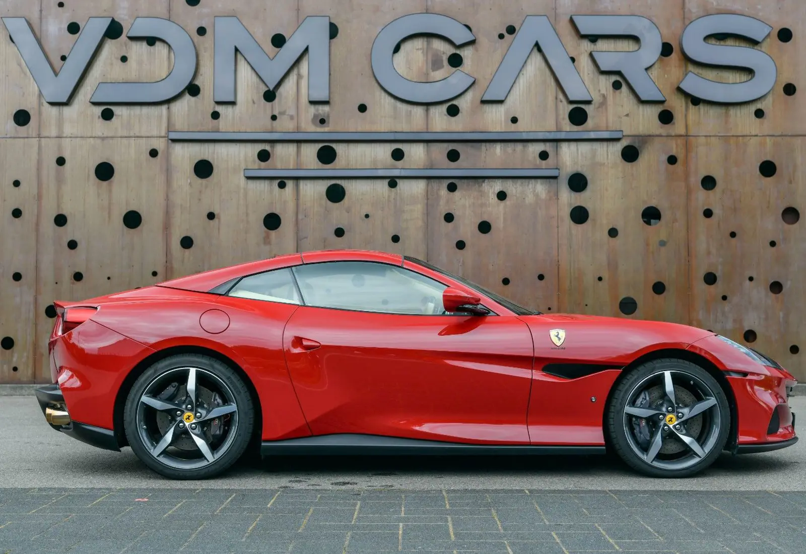 Ferrari Portofino M * MWST * MAGNERIDE * EL.SEAT * AFS * CARPLAY *  - 115310