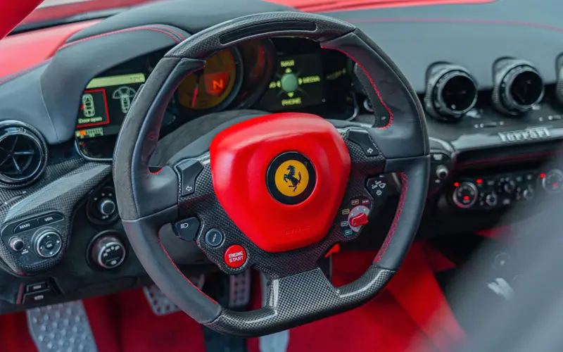 Ferrari F12 Berlinetta * ALCANTARA * CUSTOM * CARBON *  - 137172