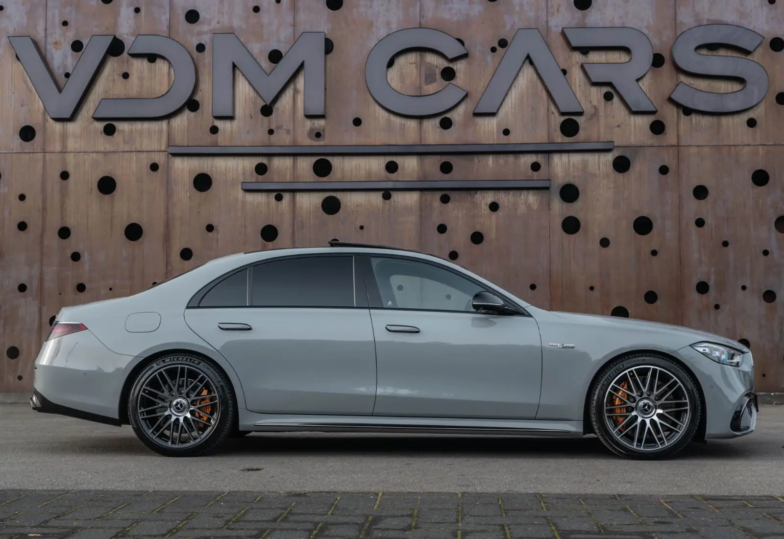 Mercedes-Benz S 63 AMG S E-Perf. 4M+ L Ed. 1 * KERAMIK * REAR-ENT - 130030
