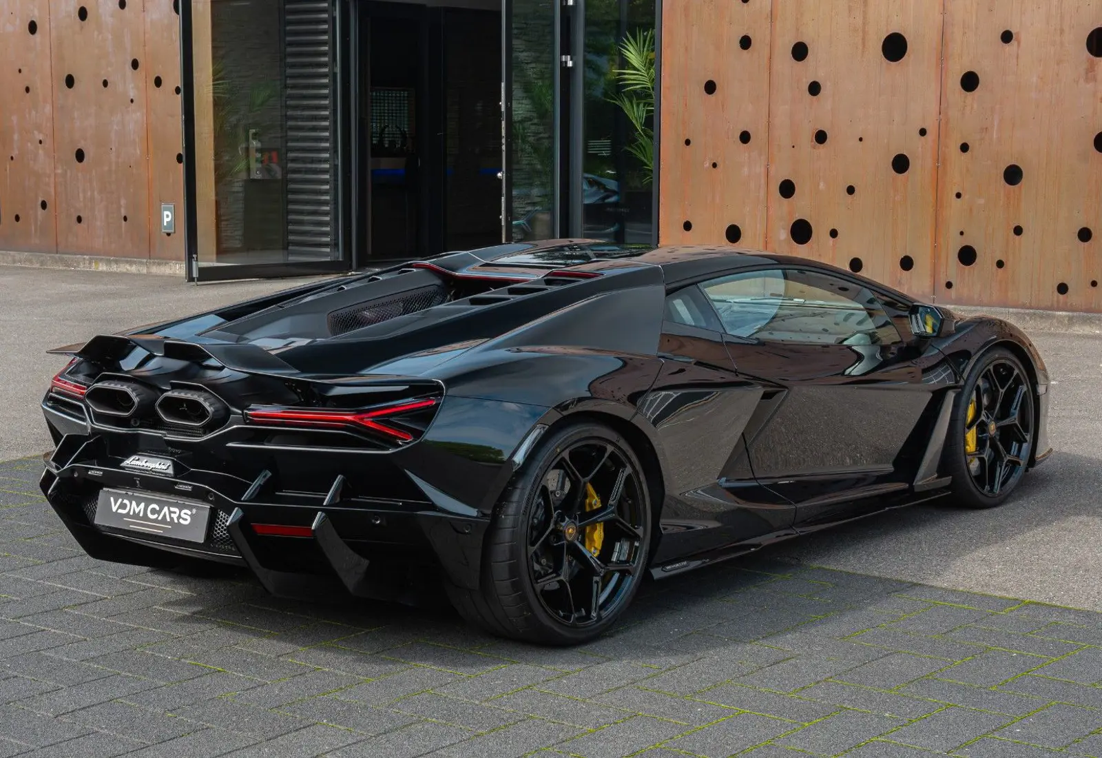 Lamborghini Revuelto 6.5 V12 * NEW CAR * AVAILABLE * BI COLOR - 145296