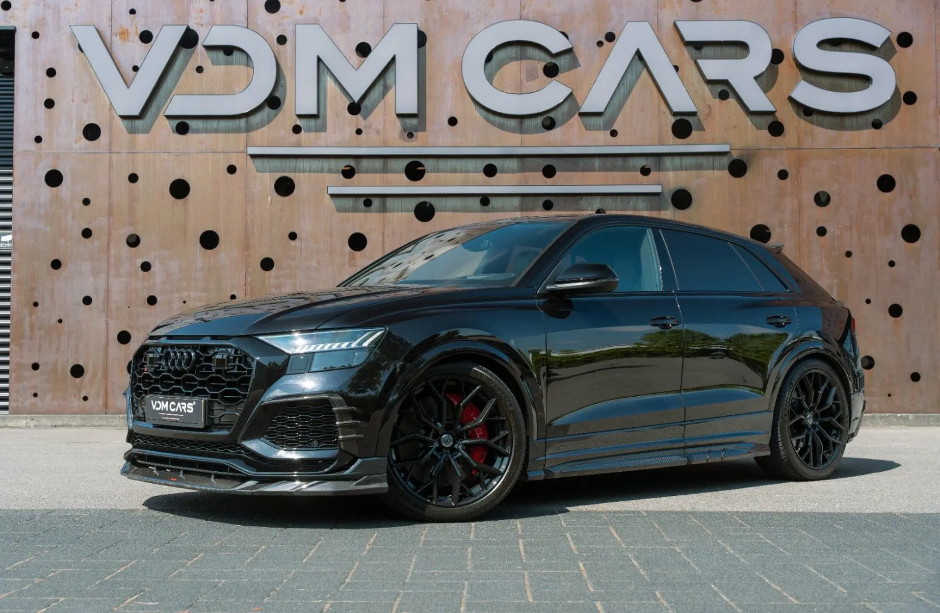 Audi - RSQ8 - 151247