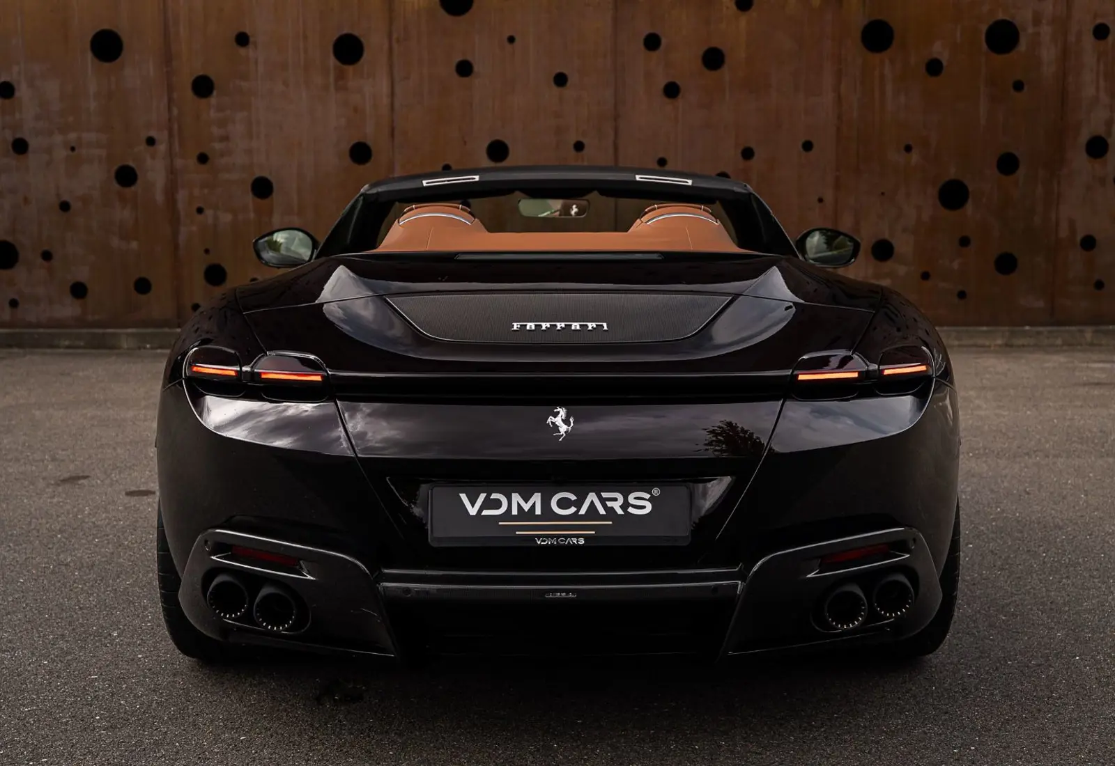 Ferrari Roma Spider * SPECIAL COLOR * VENT * VOLL * LP €345.000 - 171124