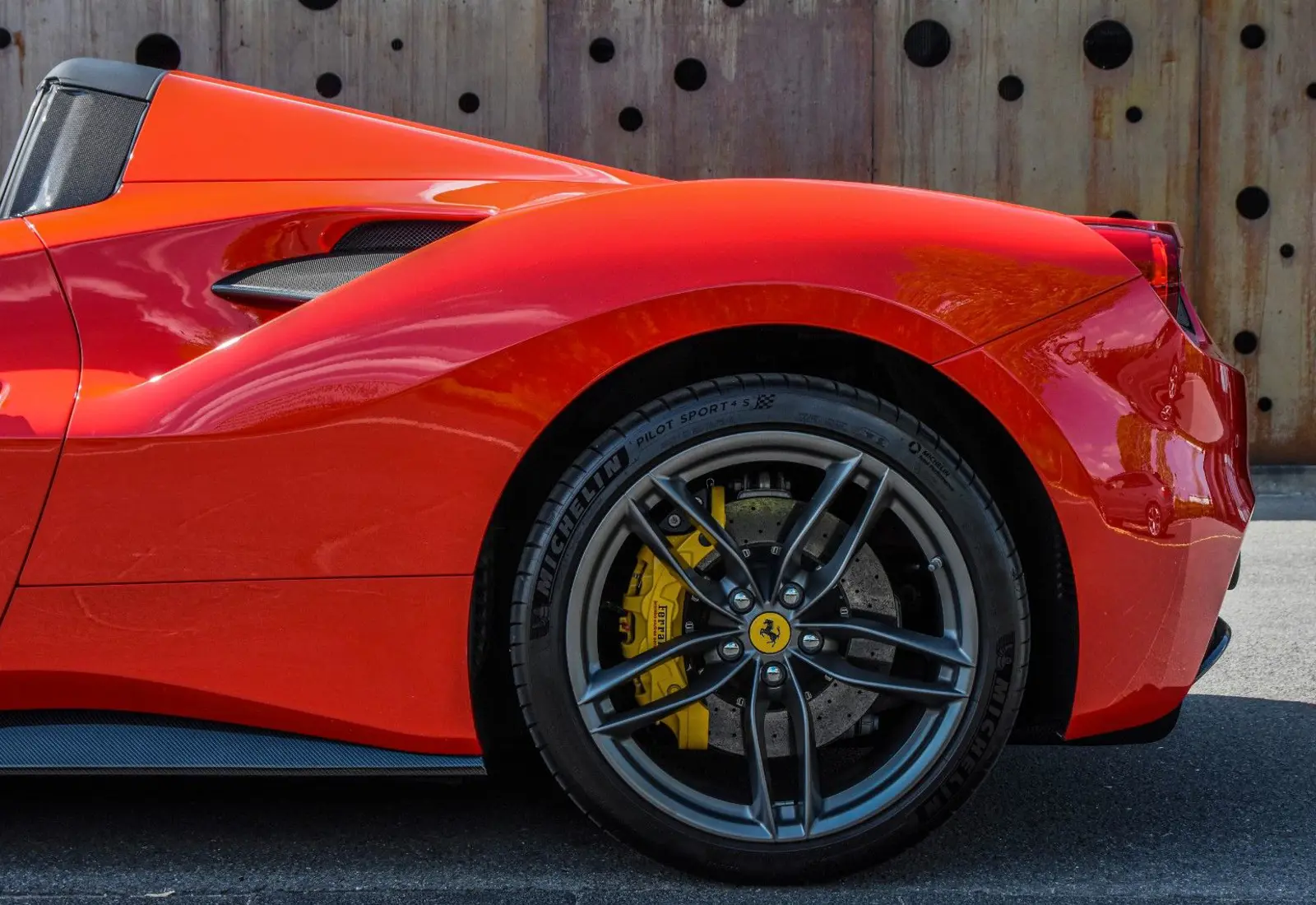 Ferrari 488 Spider * CARBON (6x) * Carbon Int/Ext * Elec.Seat - 109751