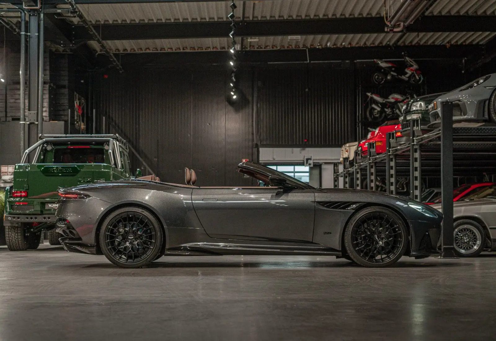 Aston Martin DBS Volante 770 Ultimate * 1/199 * Carbon * Carb.Seats - 143442