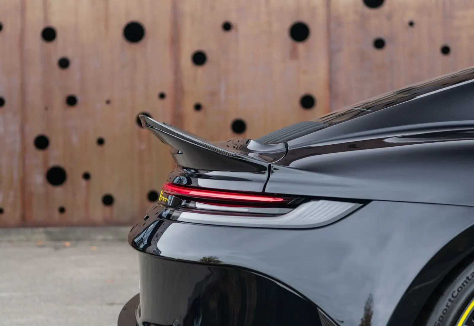 Porsche 992 BRABUS ROCKET R * 1 OF 25 * 900HP * CARBON * LIFT *  - 120065