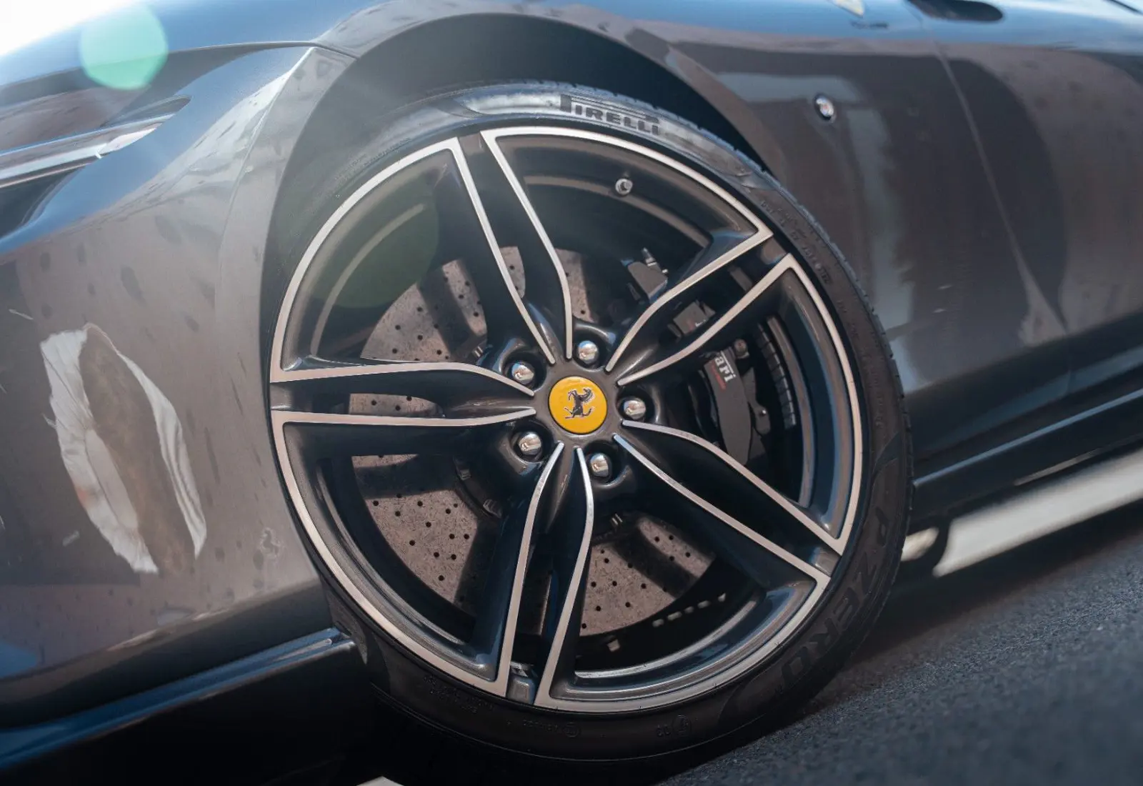 Ferrari Roma * CARBON * F.ADAS * CARPLAY * 360 * MAGNERIDE * EL.SEA - 165931