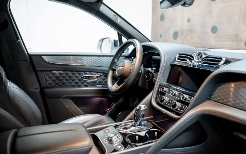 Bentley Bentayga 3.0 Hybrid 4WD * FIRST EDITION * NAIM *  - 135282