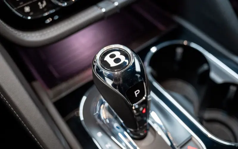 Bentley Bentayga 3.0 Hybrid 4WD * FIRST EDITION * NAIM *  - 135286