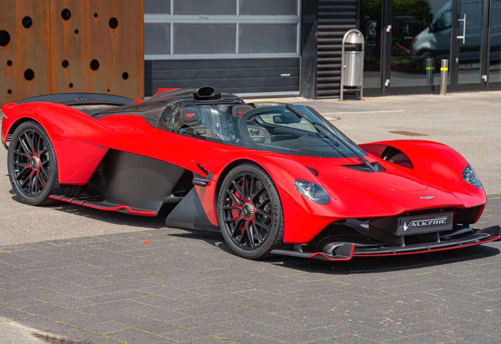 Aston Martin Valkyrie SPIDER * Q-COMMISSION * COLLECTOR PLAN *  - 103179