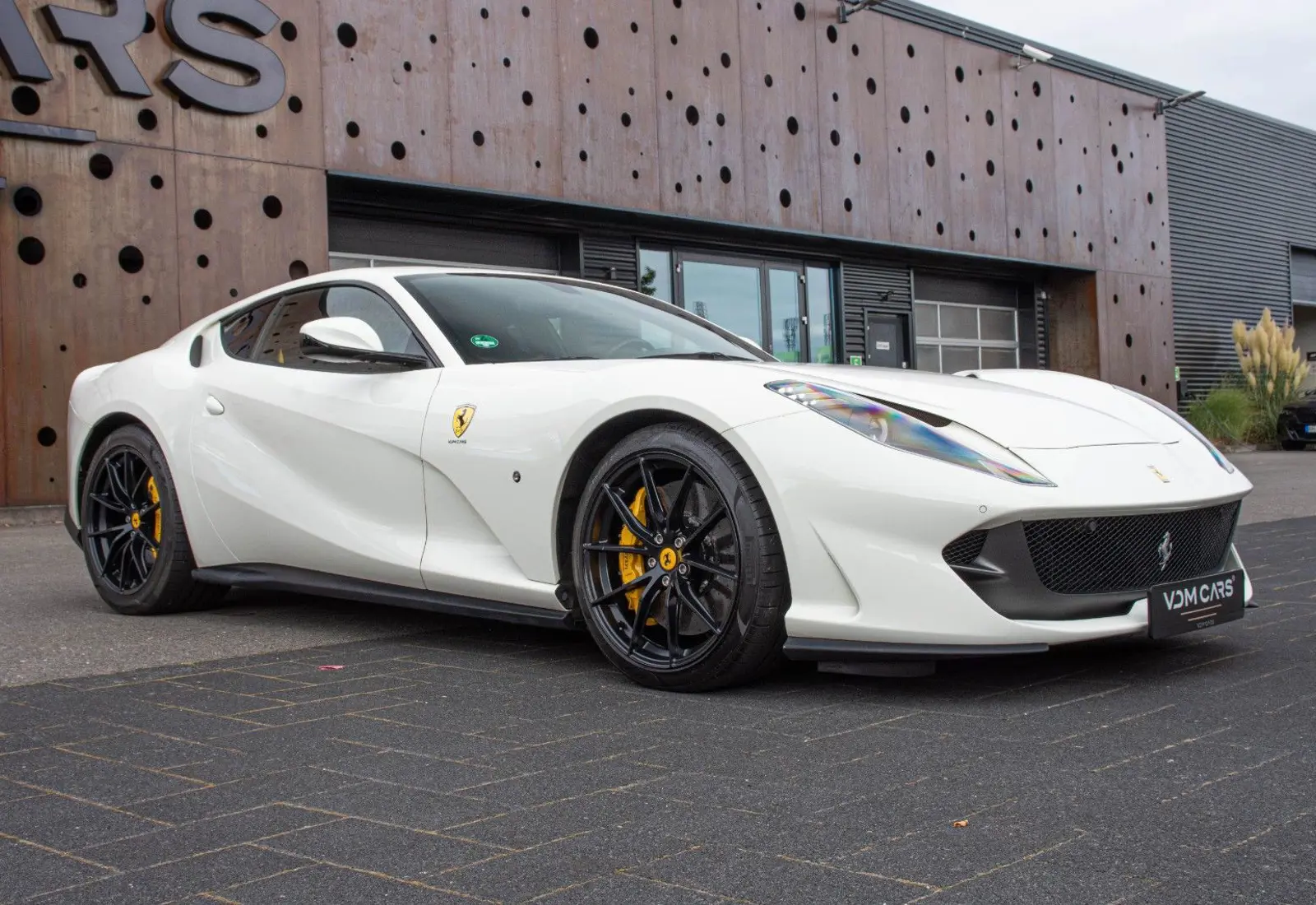 Ferrari 812 Superfast * CARBON SEATS * NEW SERVICE *  - 114350
