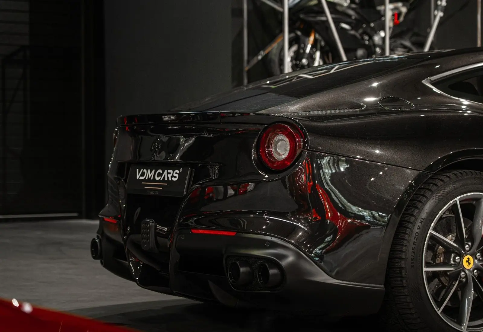 Ferrari F12 Berlinetta * ALCANTARA * CUSTOM * CARBON *  - 134892