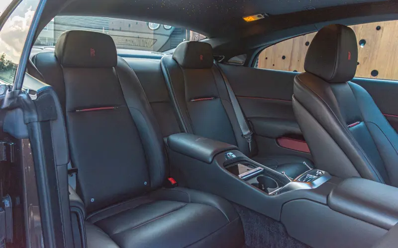 Rolls-Royce Wraith 6.6 V12 * MASSAGE * BESPOKE * DRIVE ASSIST+ *  - 113338