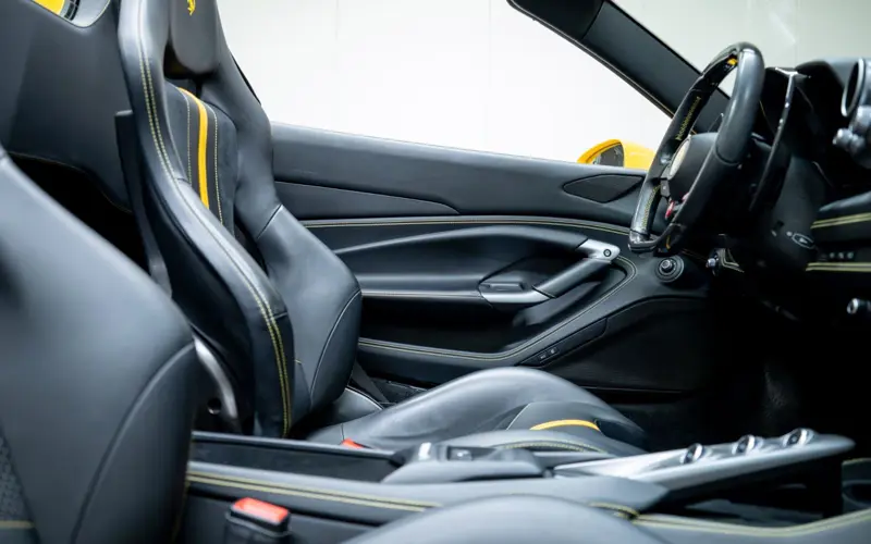 Ferrari F8 Spider * LIFT * AFS1 * CARBON * Racing Seats *  - 144776