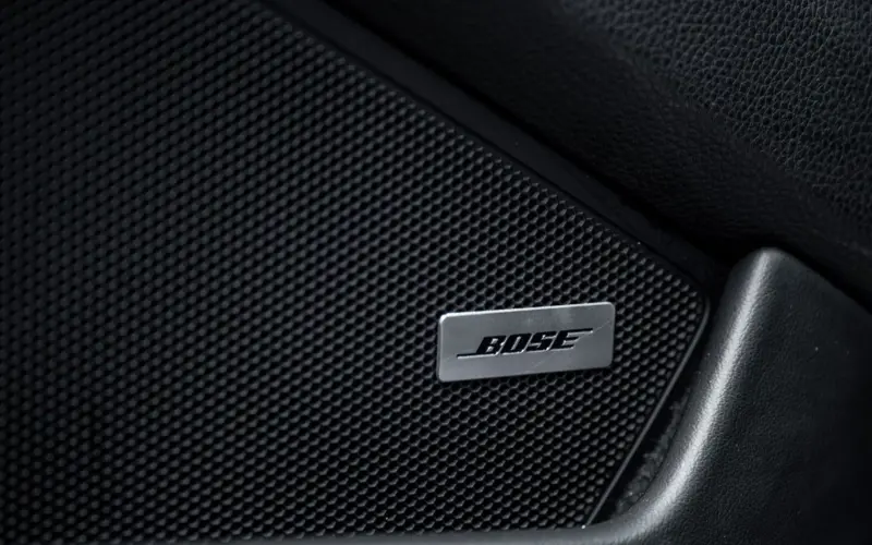 Porsche 992 Carrera 4S * 18-WEG * H.ACHSLENKUNG * SITZBELÜFT *  - 138355