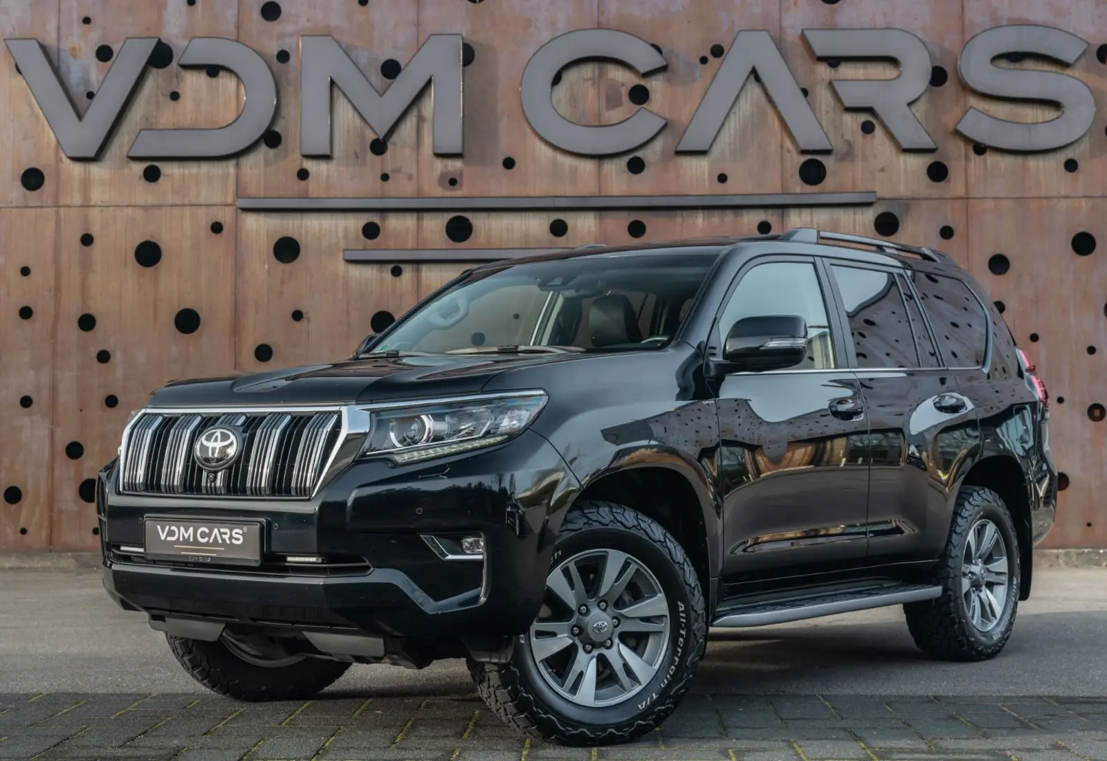 Toyota Land Cruiser 2.8 D-4D Executive * VOLL * 360 * MEMORY - 129109