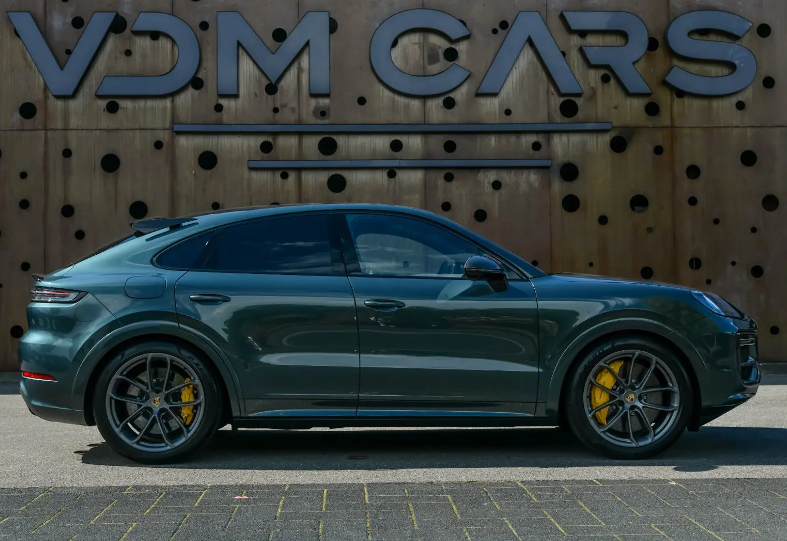 Porsche Cayenne Coupe Turbo E-Hybrid * PTS * CARBON * 18-WEG *  - 115715