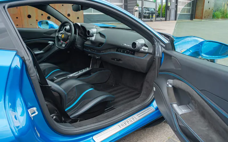 Ferrari F8 Tributo * CARBON SEATS * CARPLAY * LIFT * P.DISPLAY *  - 108309