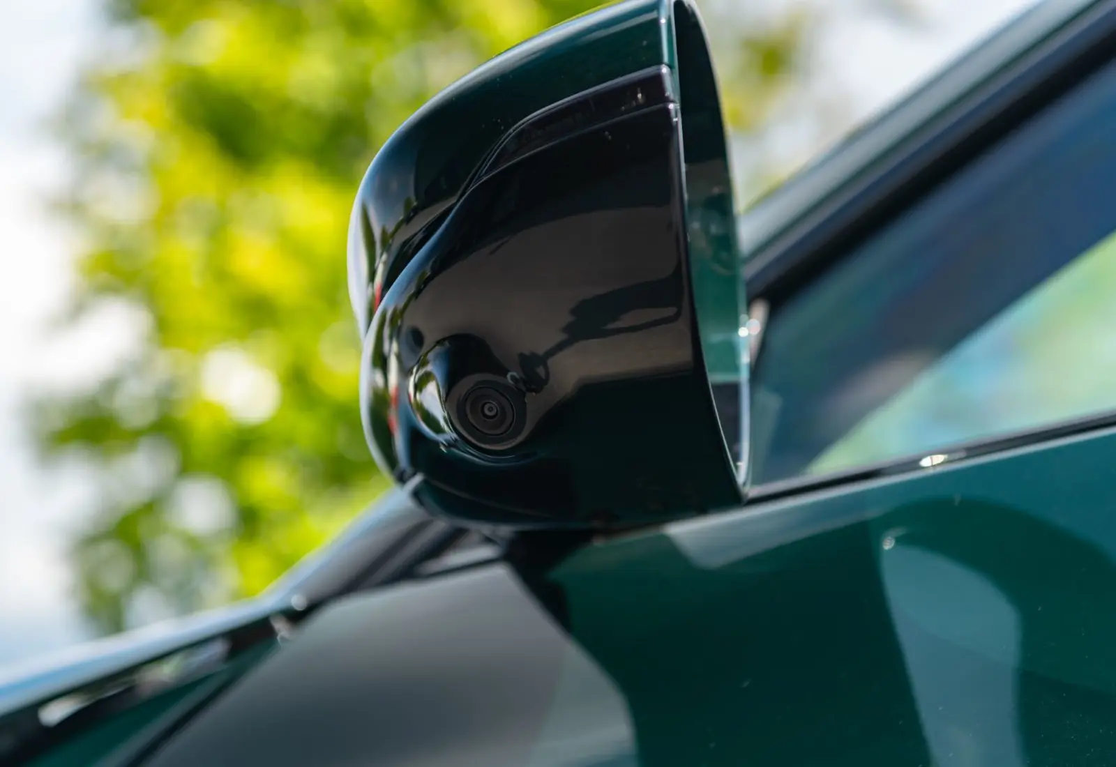 Ferrari Purosangue V12 * CARBON (9x) * MASSAGE * PANO * STOCK *  - 117898