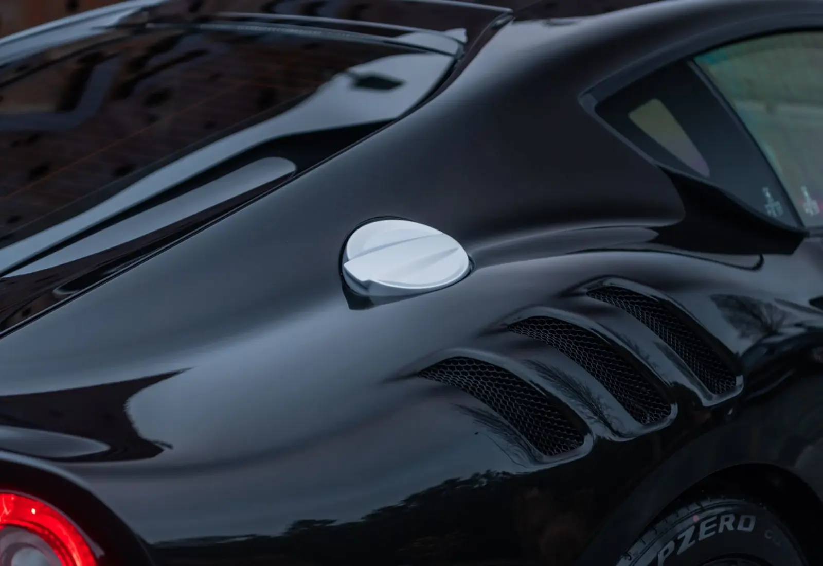 Ferrari F12 TDF * 1/799 * ONLY 513 KM * MATT CARBON * 1 OWNER *  - 124616