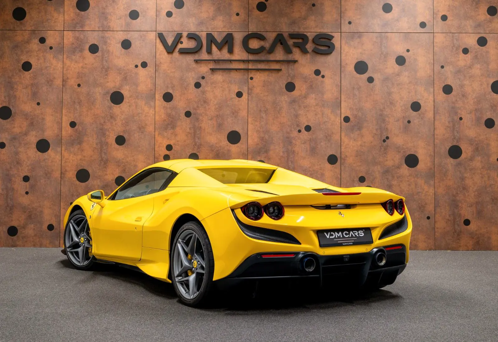 Ferrari F8 Spider * LIFT * AFS1 * CARBON * Racing Seats *  - 144757