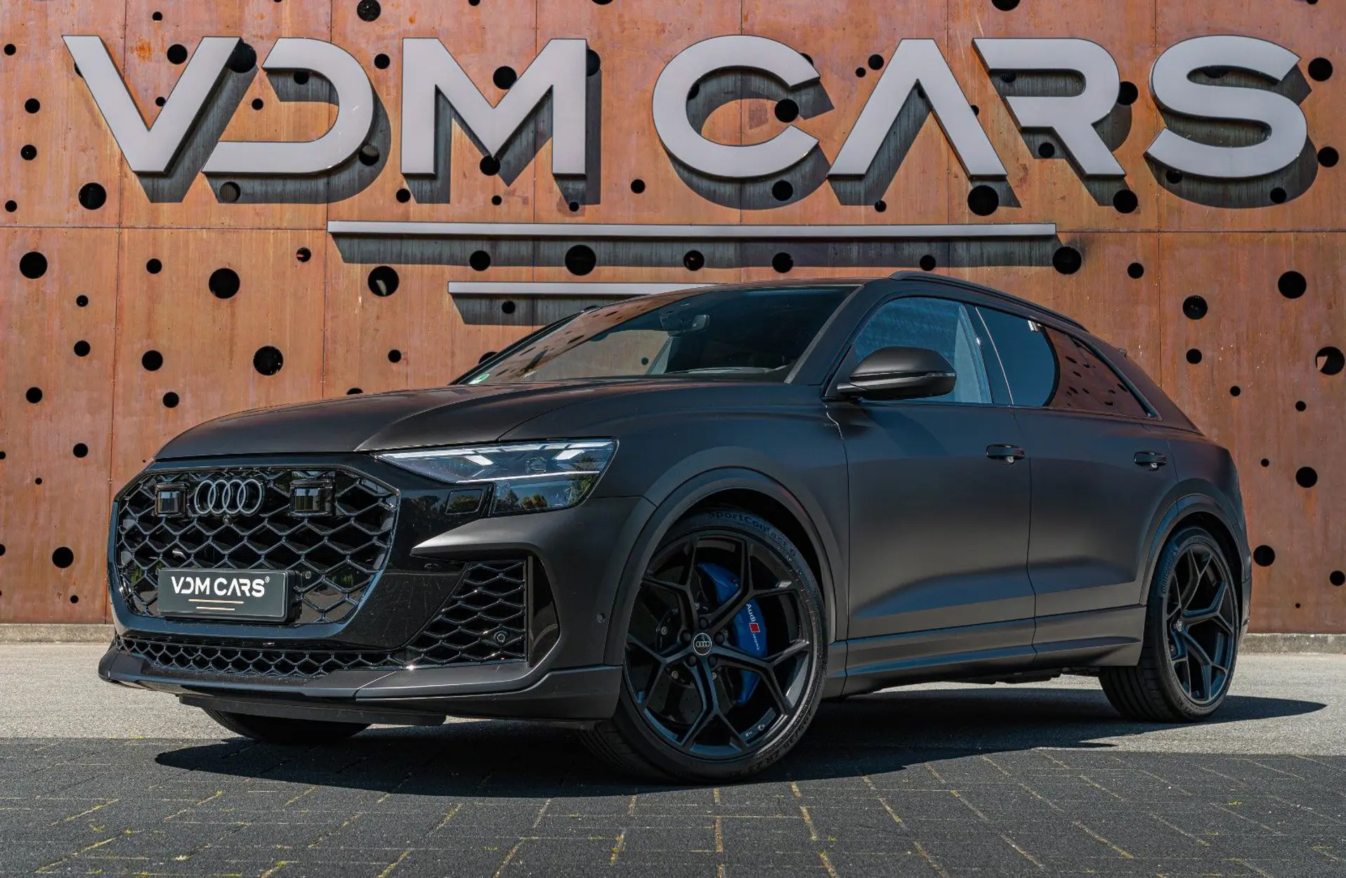 Audi - RSQ8 - 146114