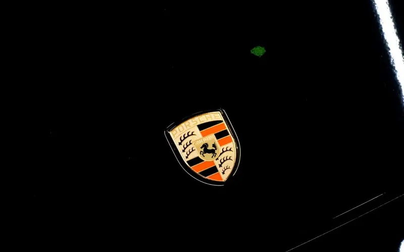 Porsche 911 Targa 4S Heritage Edition * 1 OF 992 * DESIGN *  - 174310