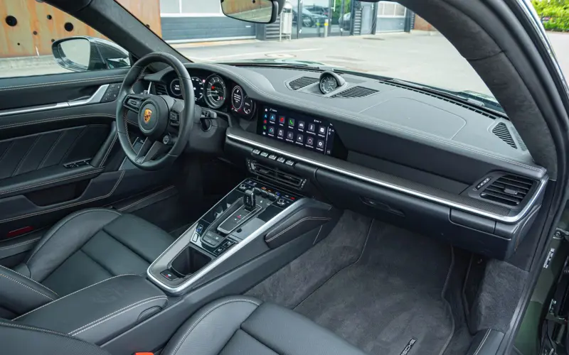 Porsche 992 Turbo S * AERO * PASM * PCCB * CARBON *  - 109994