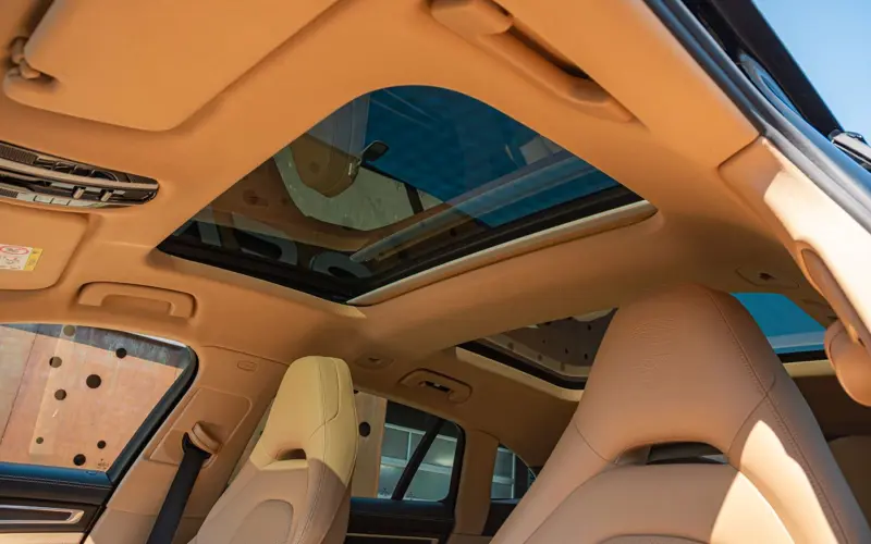 Porsche Panamera Sport Turismo 4 E-Hybrid Platinum Editi - 144842