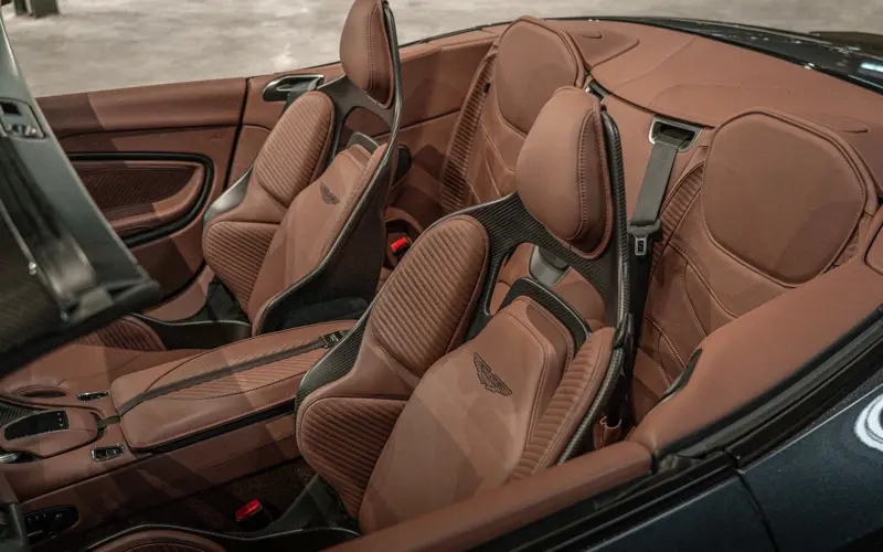 Aston Martin DBS Volante 770 Ultimate * 1/199 * Carbon * Carb.Seats - 143471