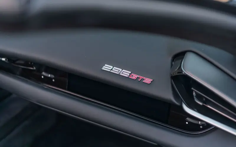 Ferrari 296 GTS N-LARGO * 1 OF 15 * FULL CARBON * LIFT * ADAS *  - 124797