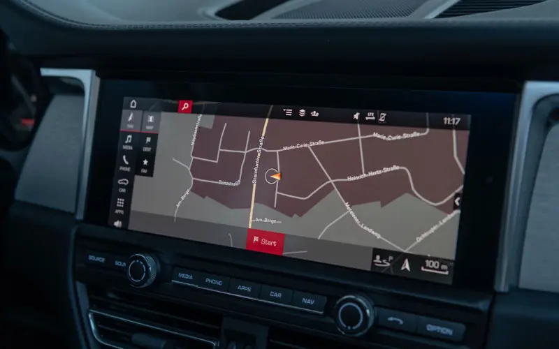 Porsche Macan Turbo * Approved * 2. Hand * Winter + Sommer - 133948