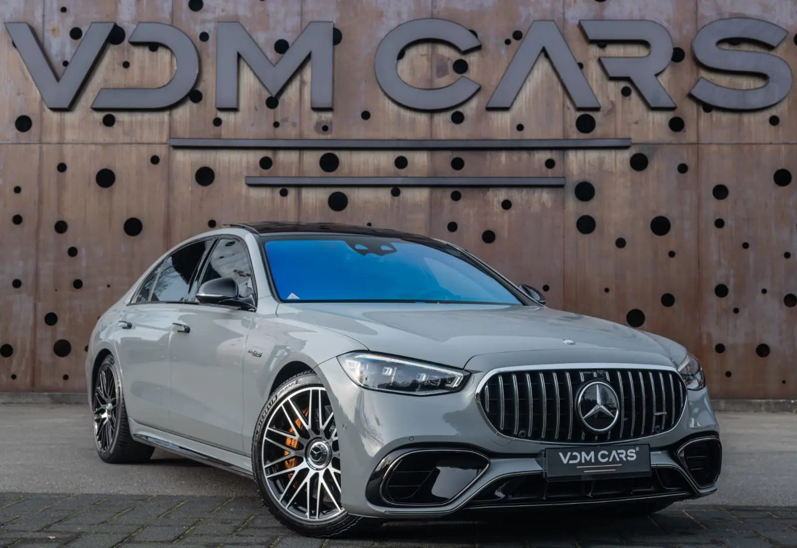 Mercedes-Benz S 63 AMG S E-Perf. 4M+ L Ed. 1 * KERAMIK * REAR-ENT - 130025