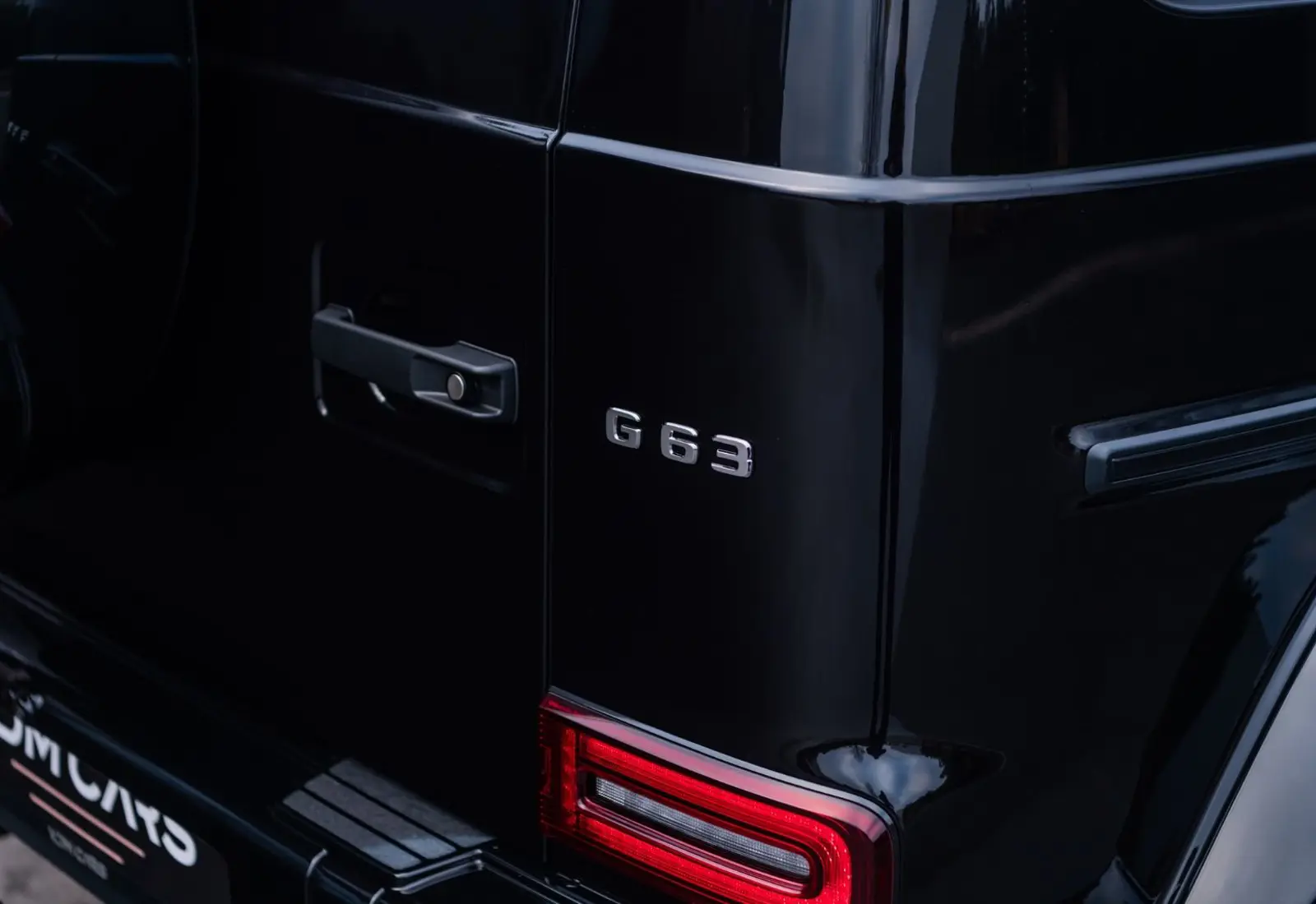 Mercedes-Benz G 63 AMG * PERFORMANCE * SUPERIOR * COMFORT * CARBON * NI - 124356